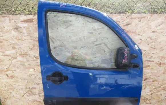 Fiat Doblo Front door