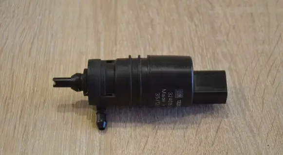 Opel Antara Windscreen/windshield washer pump 13250356
