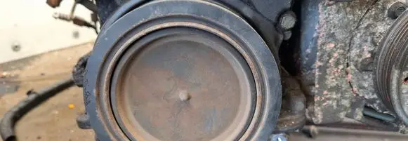 Volkswagen Golf Plus Crankshaft pulley