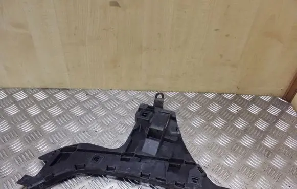 Volvo S80 Rear bumper mounting bracket 31213294