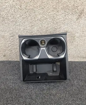 BMW 7 G11 G12 Cup holder front 9302629 7938560
