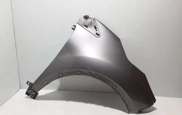 Renault Captur Fender 631001642R