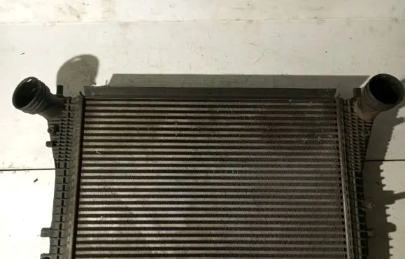 Volkswagen PASSAT B6 Intercooler radiator 3C0145805P
