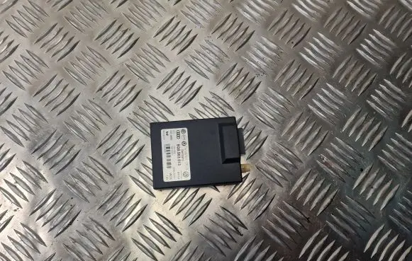 Volkswagen PASSAT B8 Auxiliary heating control unit/module 5Q0963513