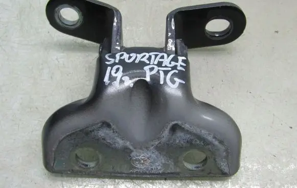 KIA Sportage Rear door upper hinge 