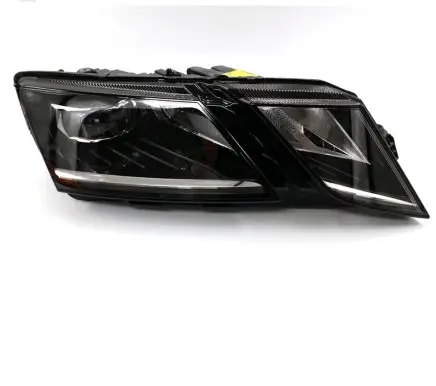 Skoda Octavia Mk3 (5E) Headlight/headlamp 5E1941016D