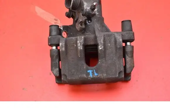 Mazda 3 II Rear brake caliper 