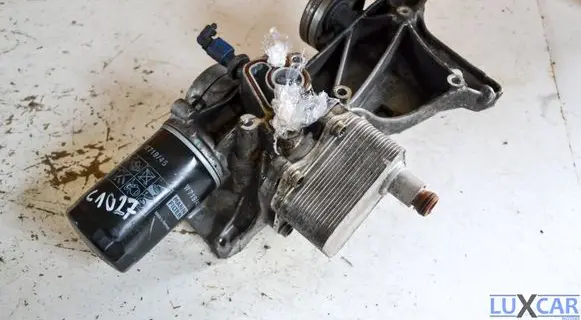 Audi A4 S4 B8 8K Oil filter mounting bracket 06H903143E