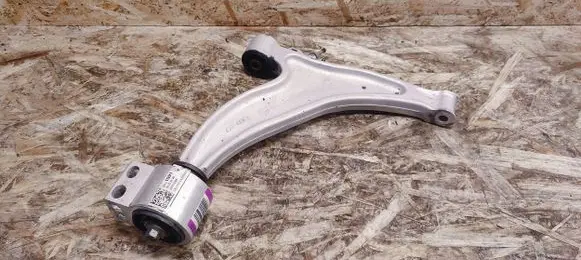 Cadillac XTS Front lower control arm/wishbone 23121591 23121594