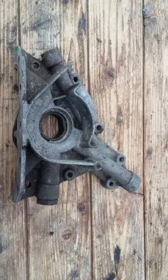 Opel Astra F Oil pump 90156447
