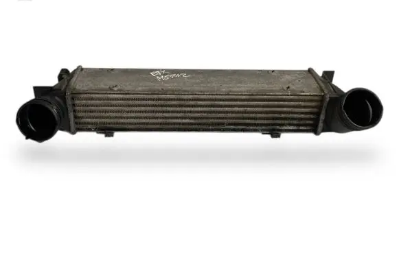 BMW 3 E90 E91 Intercooler radiator 7521783