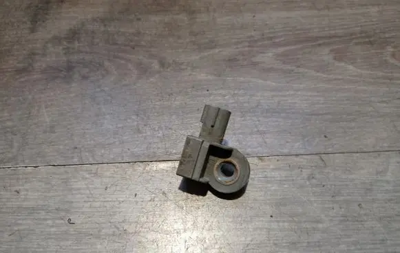Volvo V40 Airbag deployment crash/impact sensor 1801581 31387312