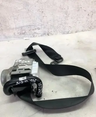 Mercedes-Benz C W206 Rear seatbelt 34134622a