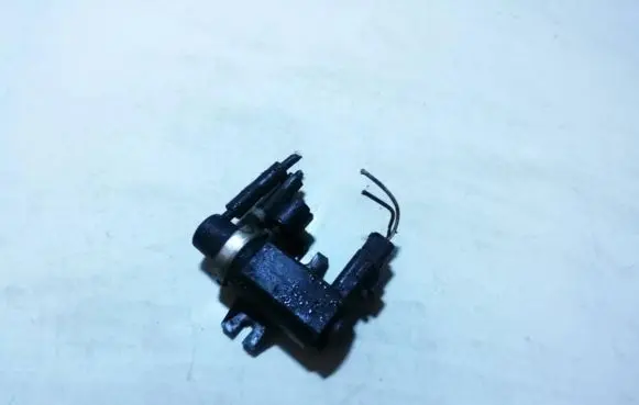 Peugeot 206 Turbo solenoid valve 9641726680