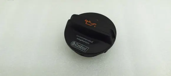 Volkswagen Golf VII Oil filler cap 06K103485A