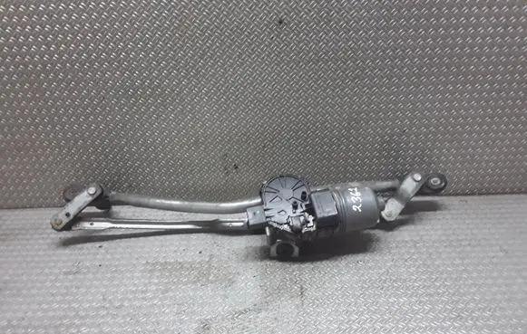 Mazda 3 I Front wiper linkage and motor