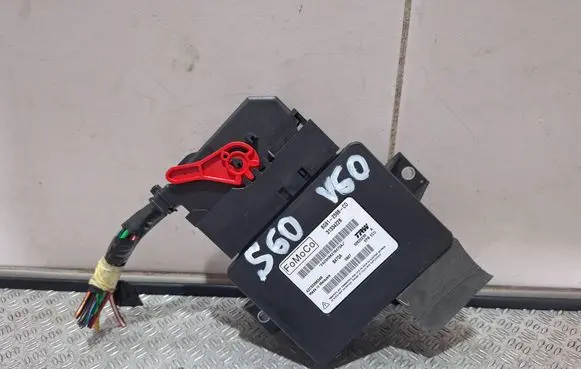 Volvo S60 Hand brake control module 31334228