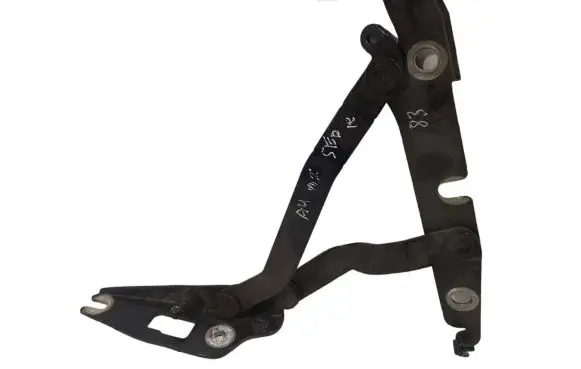 Audi A4 S4 B6 8E 8H Tailgate/trunk/boot hinge 8E5827302C