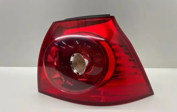 Volkswagen Golf V Rear/tail lights 1K6945096AA