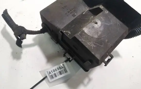 Opel Zafira A Fuse box set 90560119
