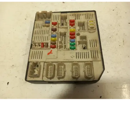 Renault Laguna III Comfort/convenience module 284B60012R 3400026106 519134415