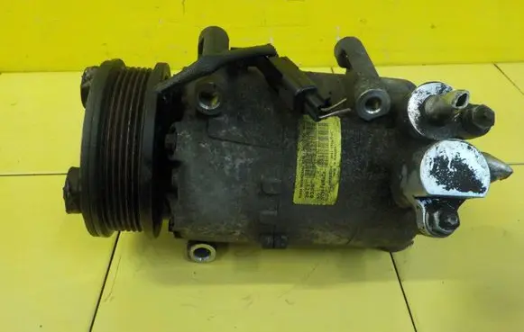 Ford Kuga I Air conditioning (A/C) compressor (pump) AU4119D629AC