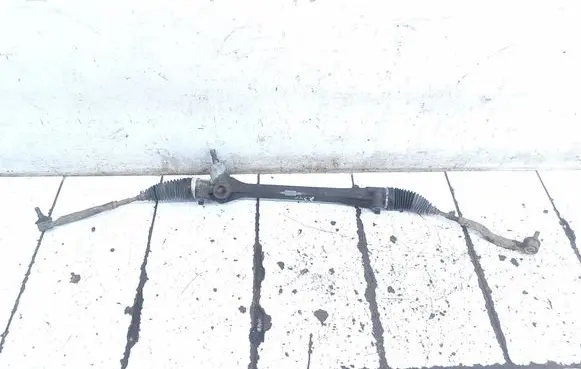 Toyota Auris 150 Steering rack 73080993