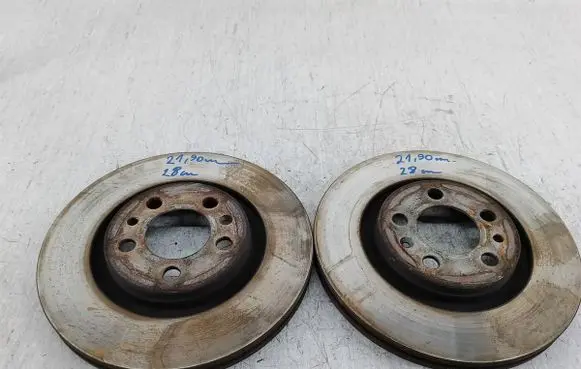 Skoda Octavia Mk1 (1U) Front brake disc