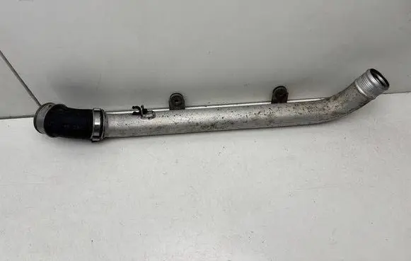 Audi Q7 4L Intercooler hose/pipe 7L6145795H 7L6145943B