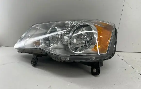 Chrysler Grand Voyager V Headlight/headlamp 05113341AD USA41831A 1EJ26306003