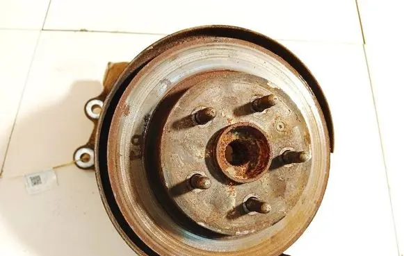 Opel Insignia A Rear wheel hub 
