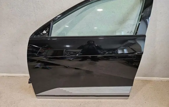 Hyundai Ioniq 5 Front door