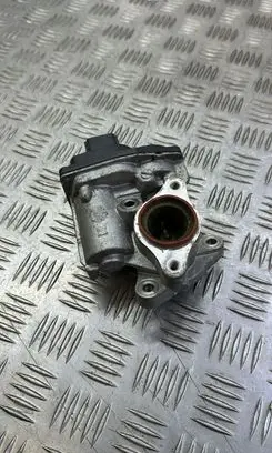 Renault Kadjar EGR valve 147104647R