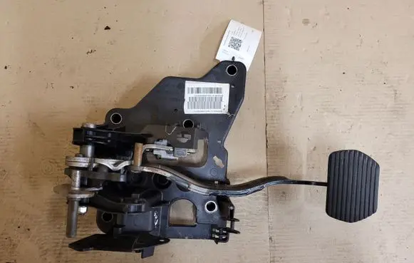 Citroen C5 Brake pedal 9660868380