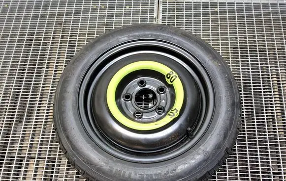 Hyundai ix20 R15 spare wheel 