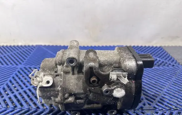 Toyota Corolla E210 E21 Air conditioning (A/C) compressor (pump) ESB20C 0424000370 4C46223