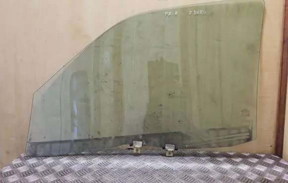 Opel Frontera B Front door window/glass (coupe) 