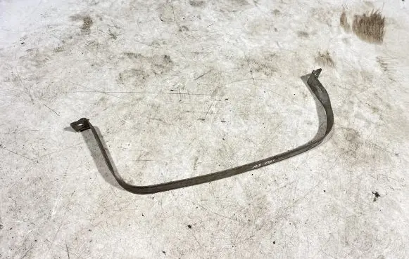 Audi A3 S3 A3 Sportback 8P Fuel tank mounting bracket 