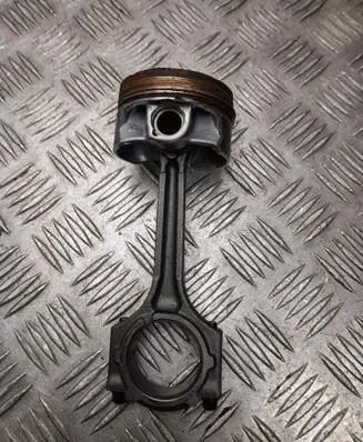 Hyundai Kona I Piston with connecting rod H22010345