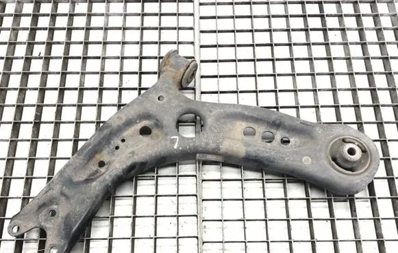 Volkswagen Golf VII Front control arm 5Q0407151J