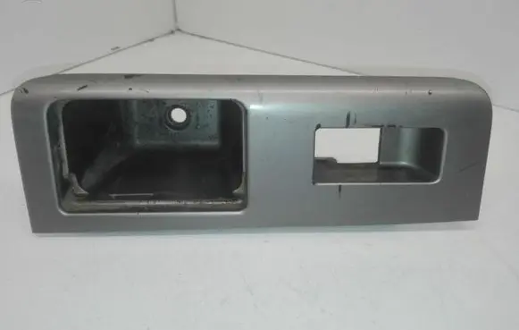 Nissan Navara Front door window switch trim 82960EB360 82960EB370