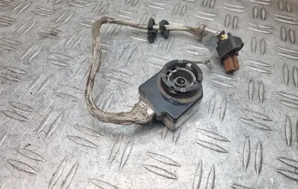 Honda Civic Headlight ballast module Xenon LBHB03L