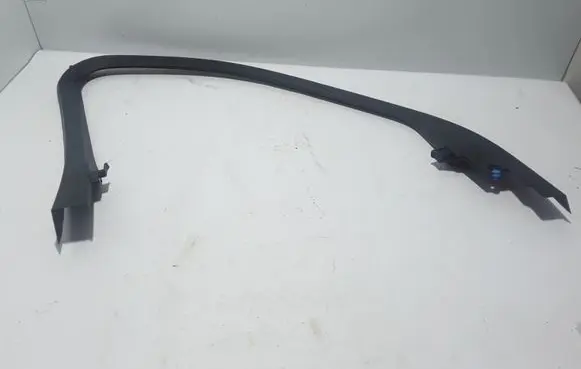 Volvo XC90 Front door trim bar 31393870