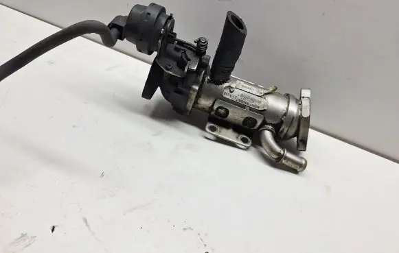 Renault Trafic II (X83) EGR valve cooler 876481V