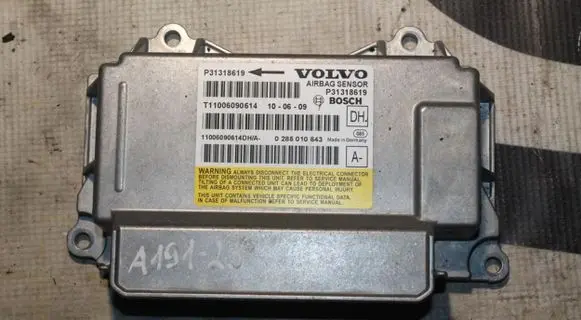 Volvo S60 Airbag control unit/module 31318619
