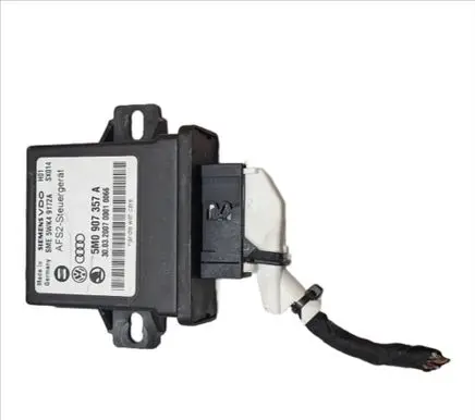 Volkswagen PASSAT B6 Light module LCM 5M0907357A