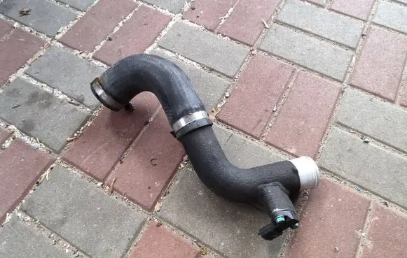 KIA Sorento Intercooler hose/pipe 282612B740