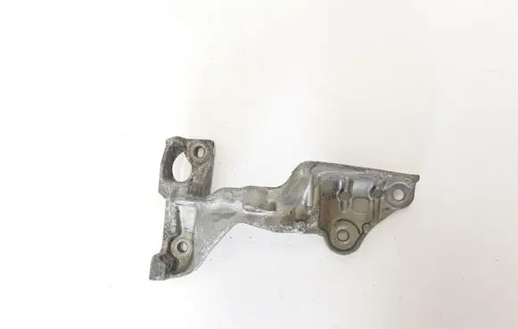 Renault Scenic III - Grand scenic III EGR valve cooler bracket 147177968R