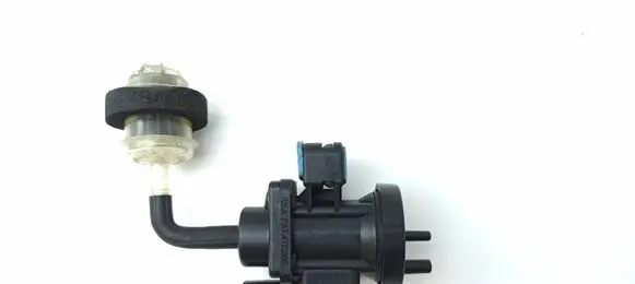 Mercedes-Benz C W203 Turbo solenoid valve A0005450527 A0000780956