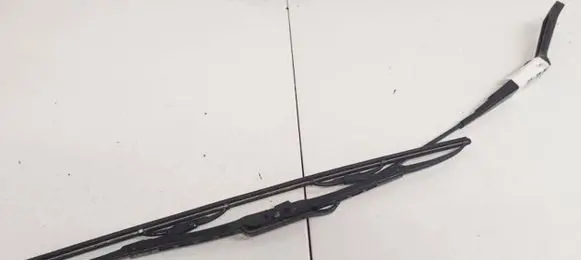 Opel Astra G Front wiper blade arm 90559601RH